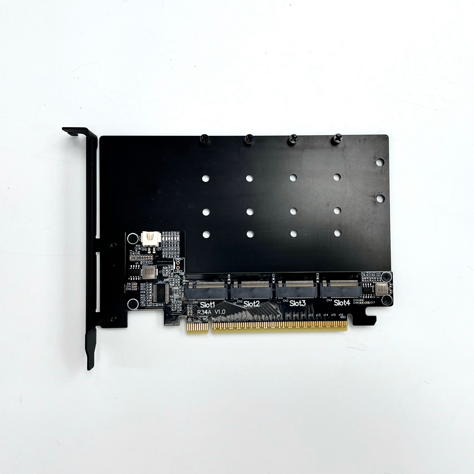 R34A PCIe 5.0 x16 to 4-Port M. - огляд і ціна Quad M.2 Nvme Pcie Bifurcation Card